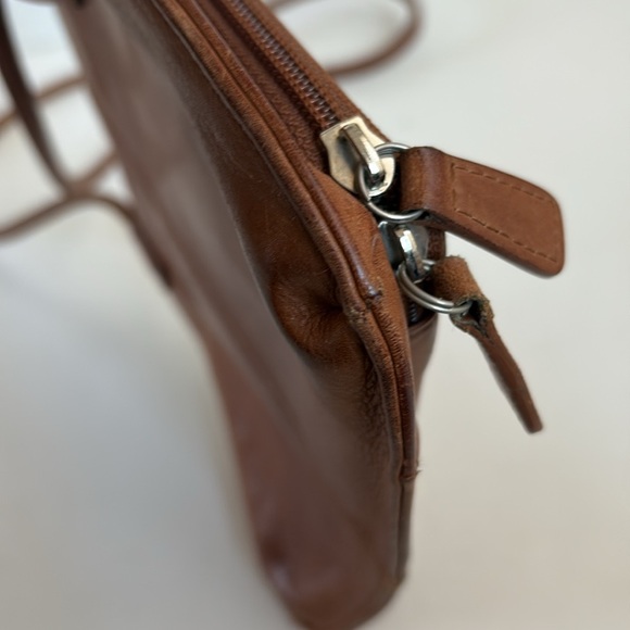 Fossil brown leather purse crossbody thin strap w zipper wallet compartment - Picture 8 of 16